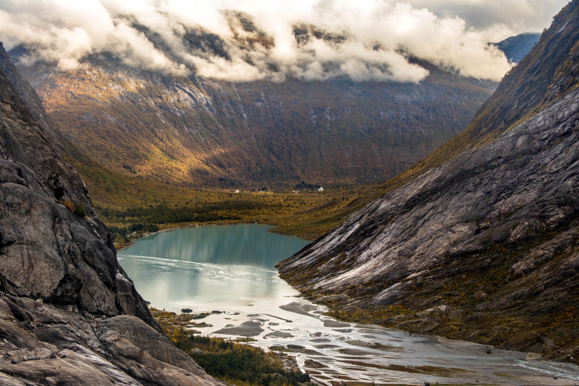 The Nigardsbreen Glacier Hike. Photo: Jonas Mendes