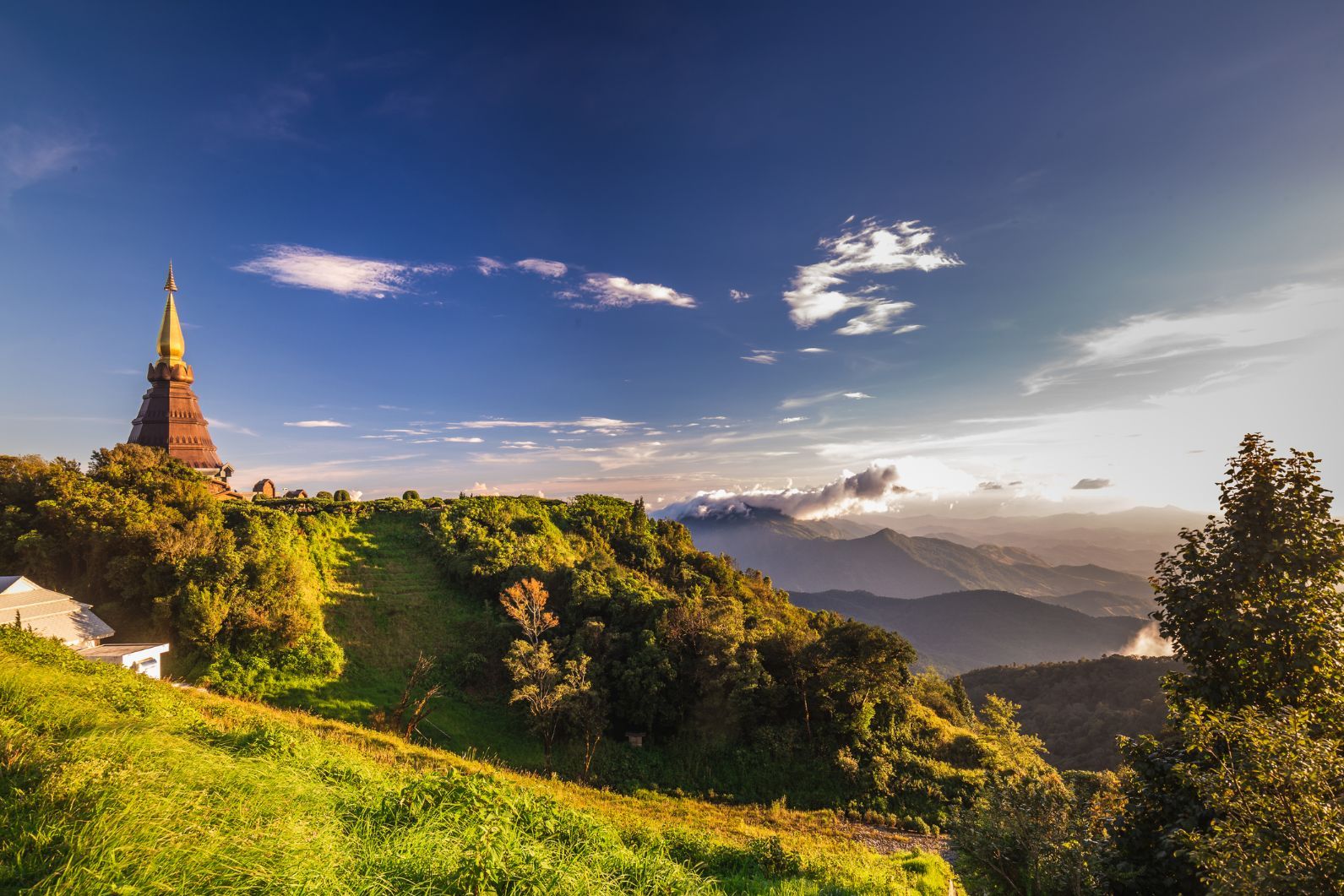 The lush scenery of Doi Inthanon, Chiangmai, the highest mountain in Thailand. Photo: Getty
