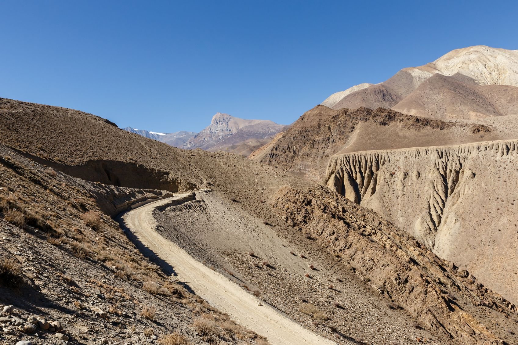 A decent mountain road, from the Kagbeni village to Muktinath in lower Mustang District, Nepal. Photo: Getty