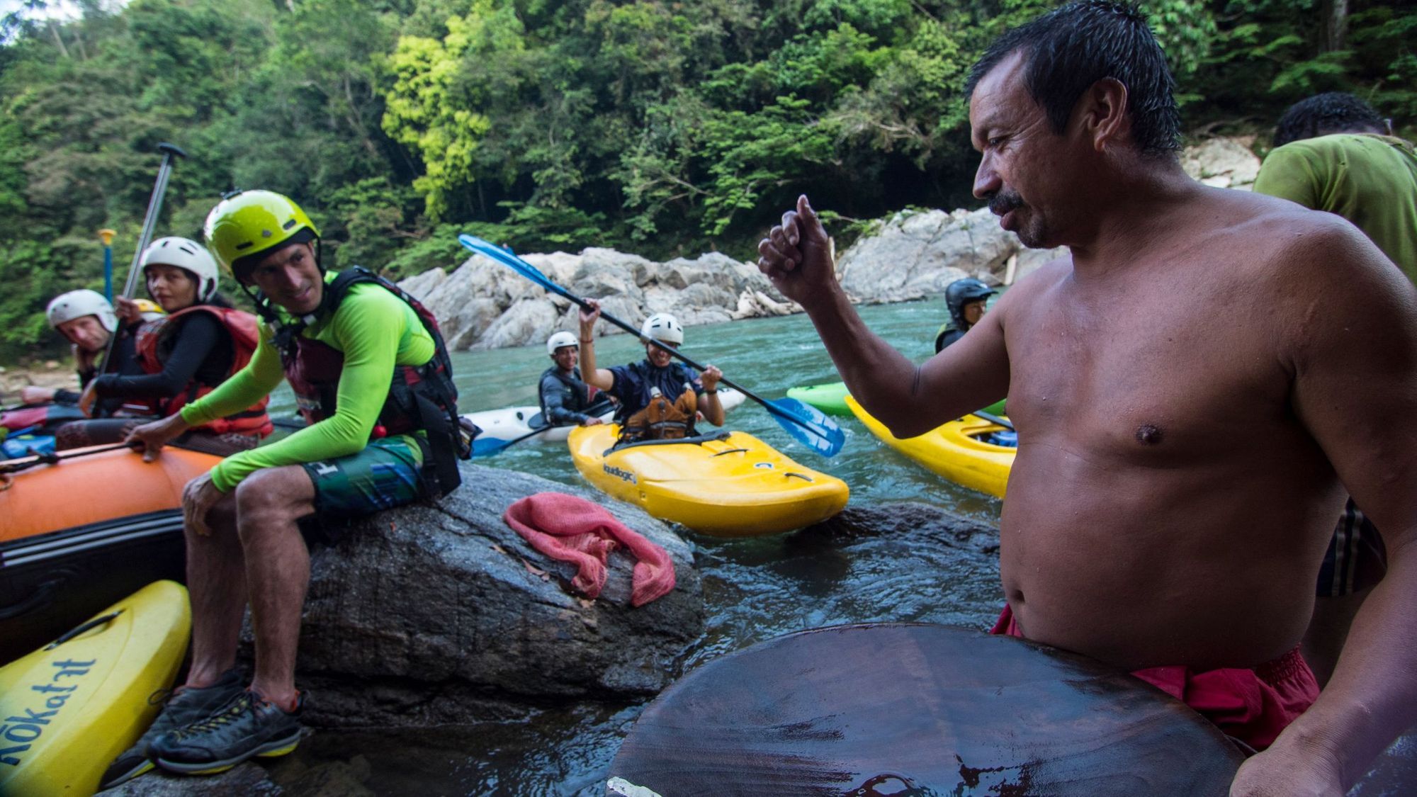 How Tourism is Protecting a Colombian River on a Former FARC Front