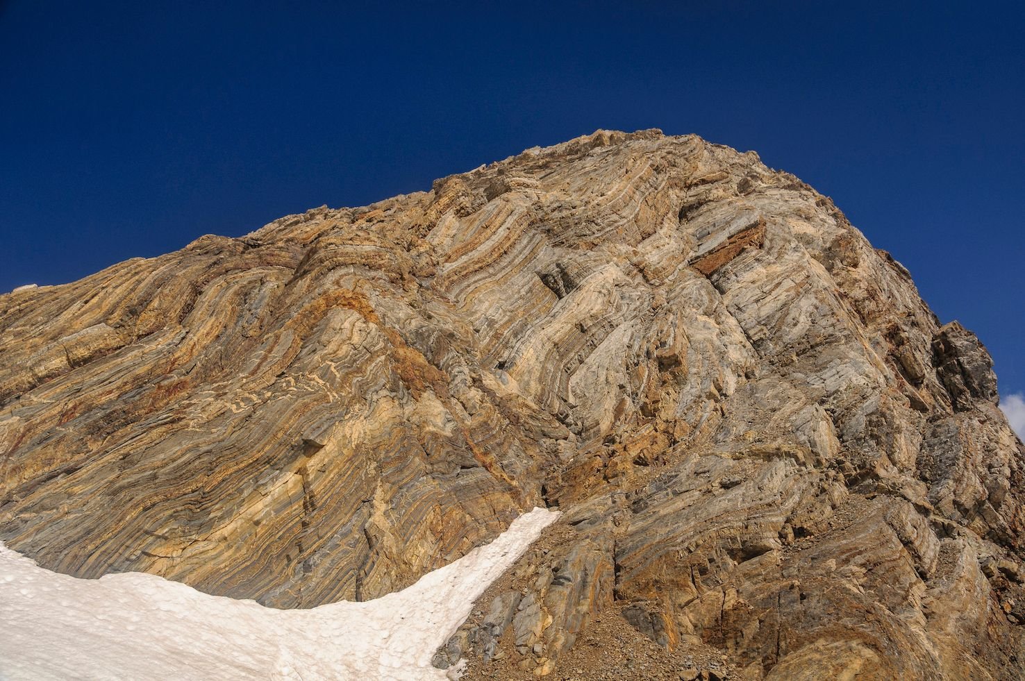 The summit of Pique Longue de Vignemale, in the Pyrenees.