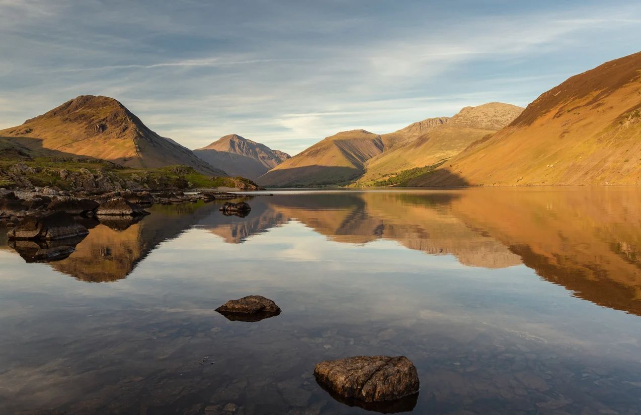The famous view of Scafell Pike from Wastwater