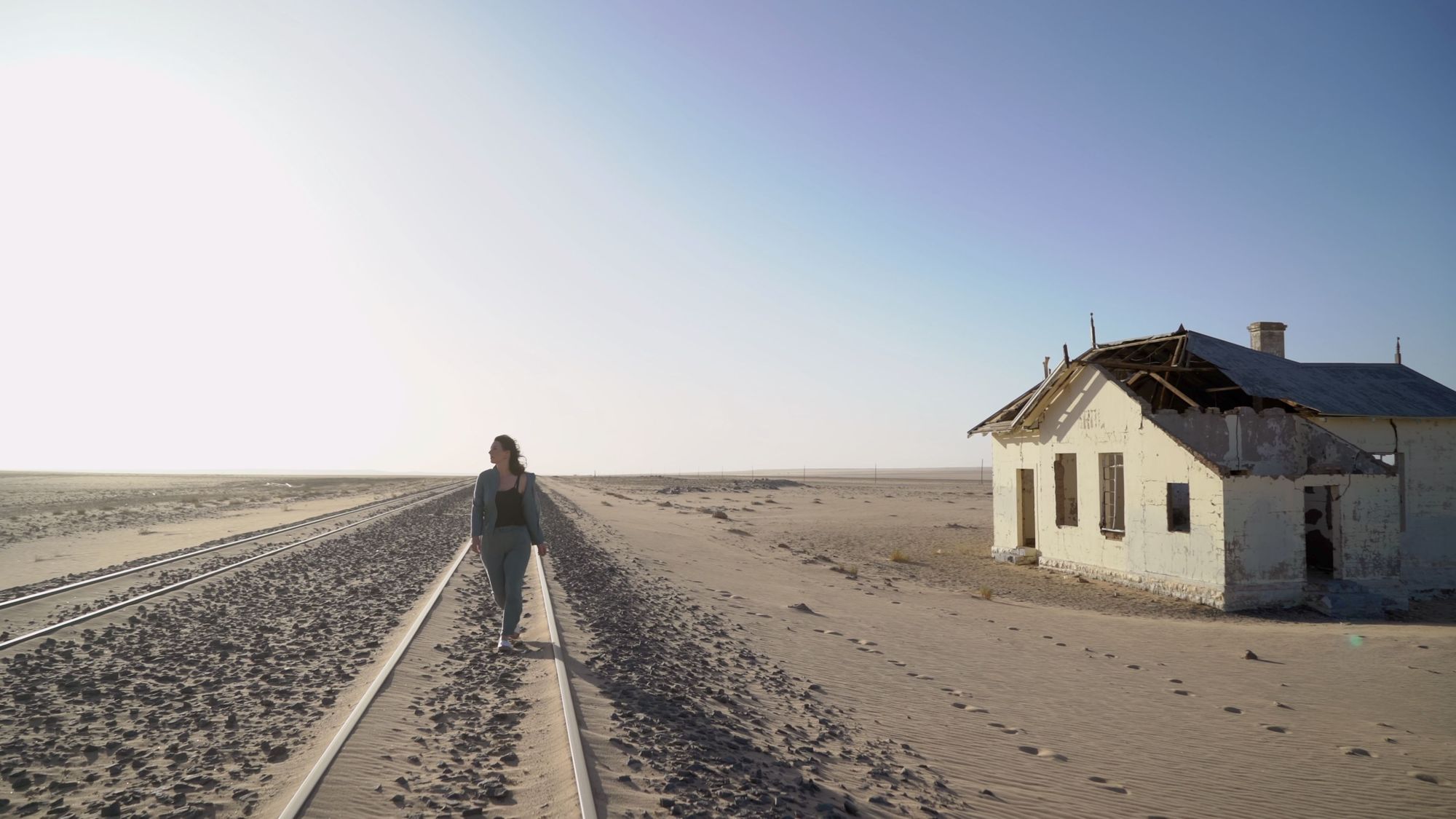 The History of Kolmanskop - Namibia’s Abandoned Diamond Town railway