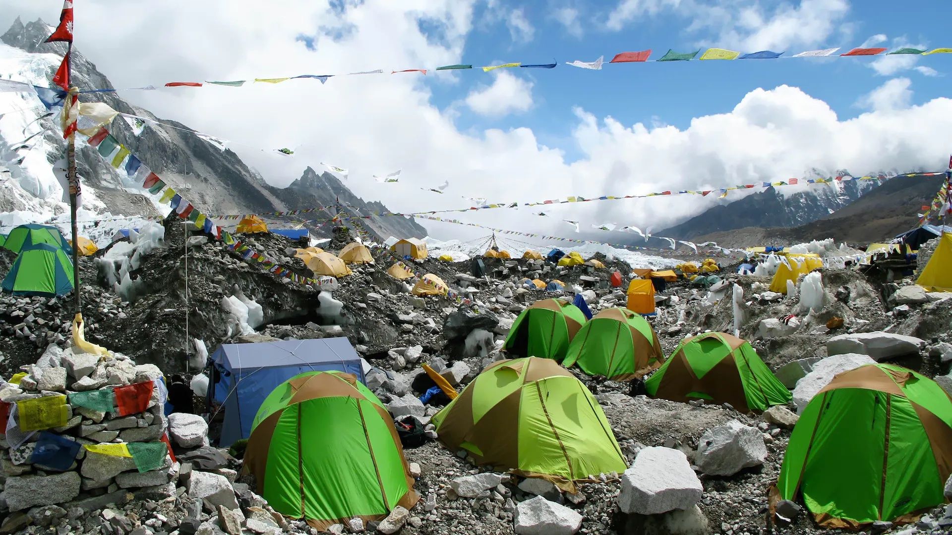 One of the camp sites en route to Everest Base Camp in the Himalayas, Nepal.