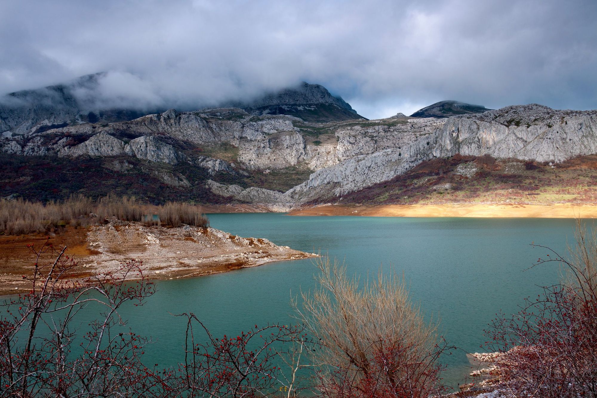 Aututmnal colours and cloudy skies in Picos de Europa.