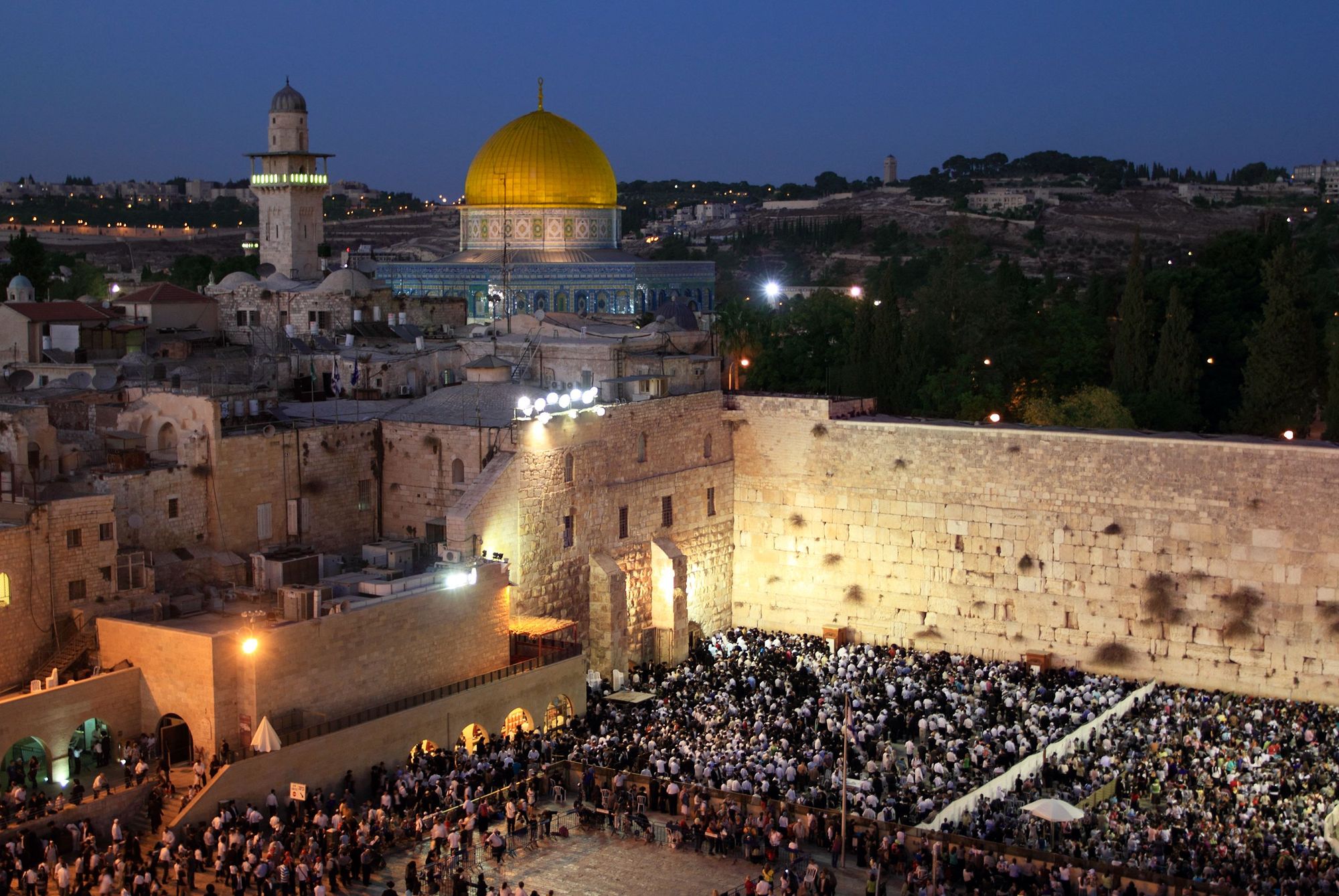 A crowd of devotees at Jerusalem's Wailing Wall. Photo: Getty.