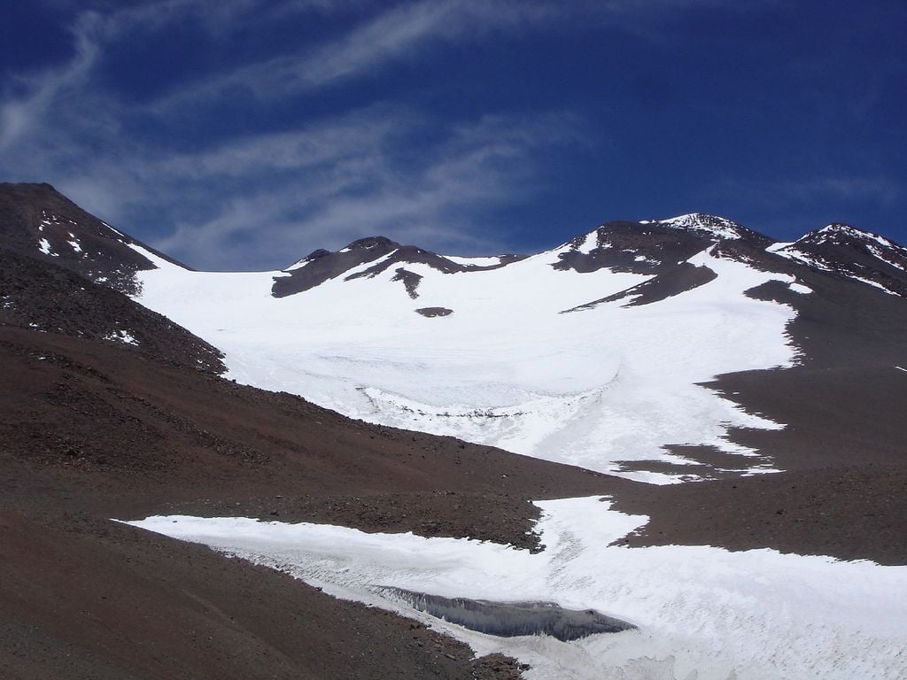 The main glacier on Monte Pissis, the third tallest mountain on the continent of South America. Photo: Wiki Commons