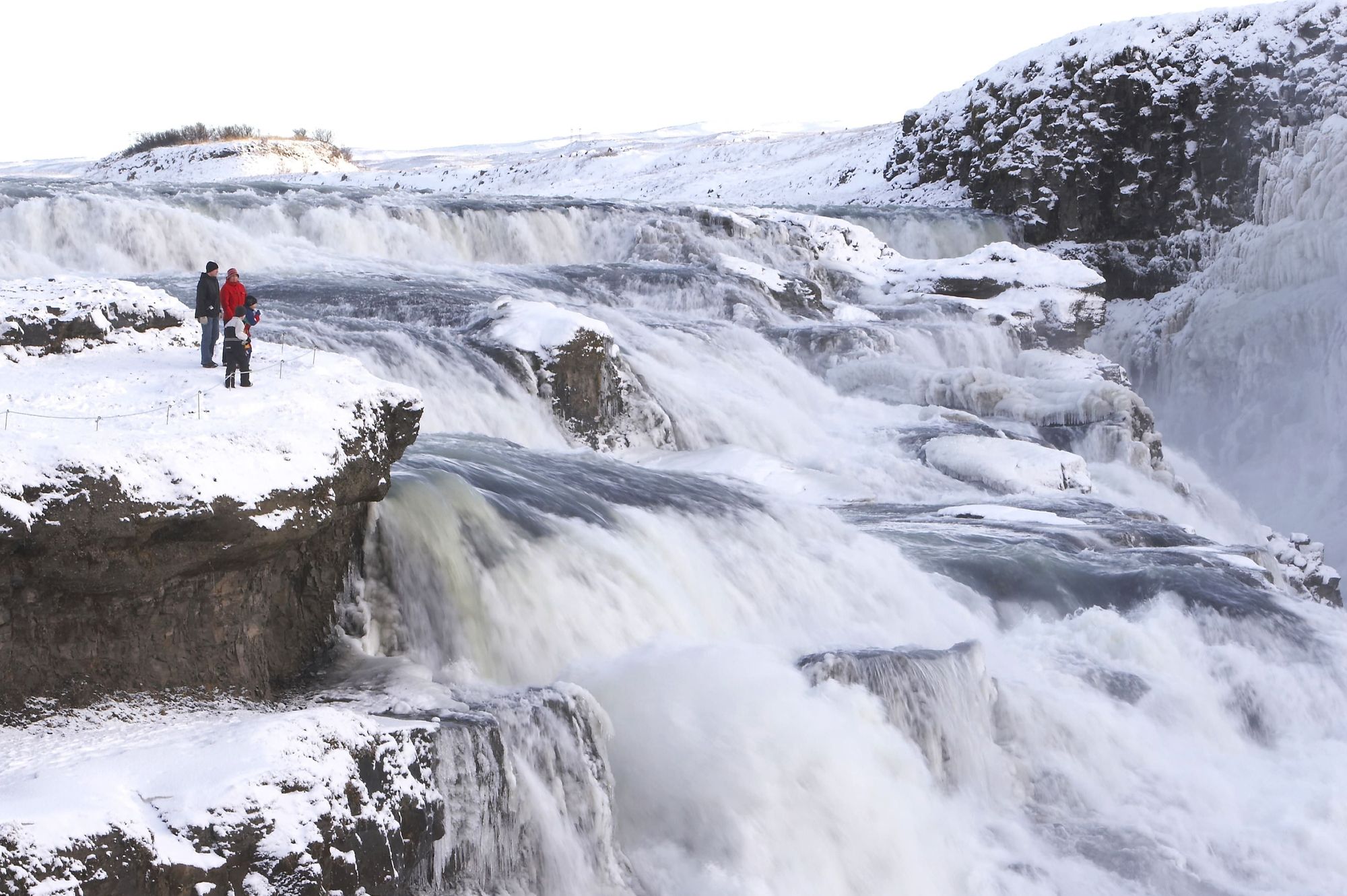 Overlooking a set of stunning waterfalls in Iceland. Photo: Icelandic Mountain Guides / MBA