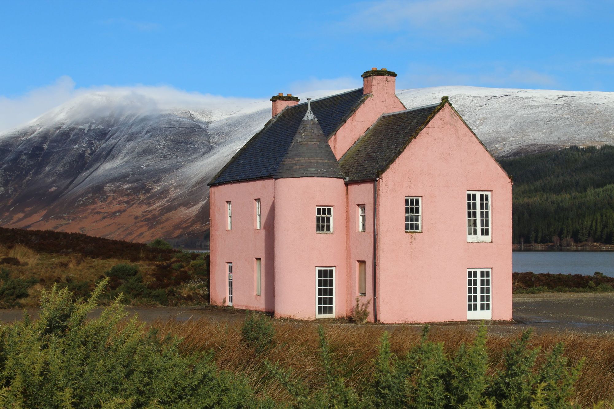 The Pink House, also known as Culzie Lodge, provides a fine day hike along Loch Glass. Photo: Stuart Kenny