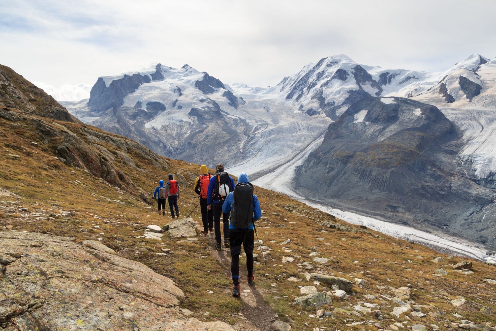 A panorama view with the Dufourspitze (left), Gorner Glacier, mountain Lyskamm (right) and the Monte Rosa massif. Photo: Getty