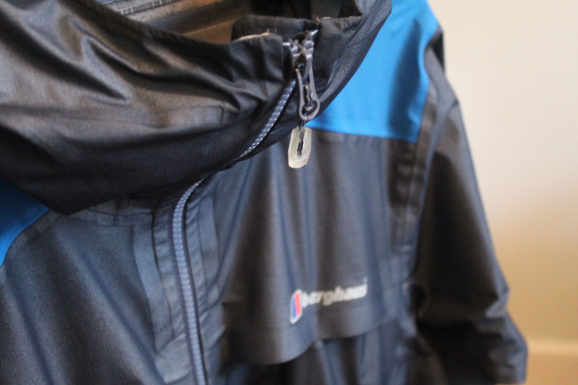 Best way to reproof your waterproof running jacket & trousers (machine wash  or by hand) 