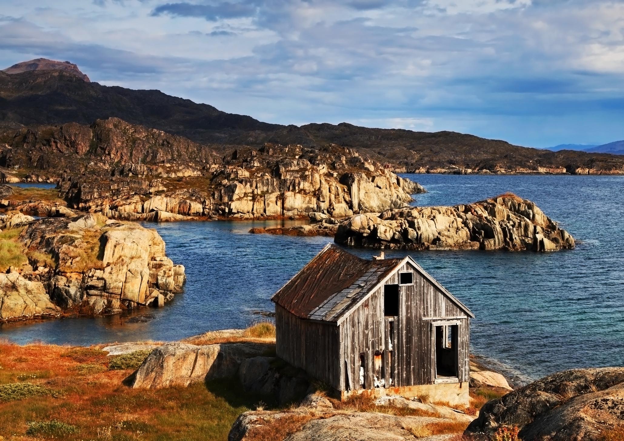 An abandoned house in the village of Assaqutaq. Photo: Getty.