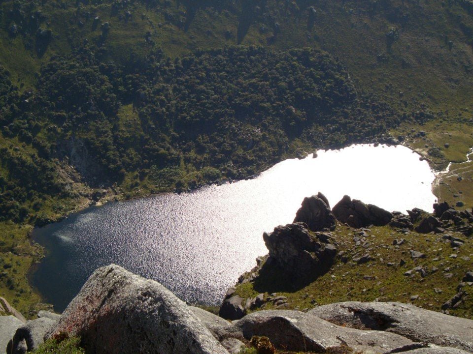 Laguna Negra, a top attraction in Yacuri National Park, Ecuador. Photo: Wikimedia Commons.