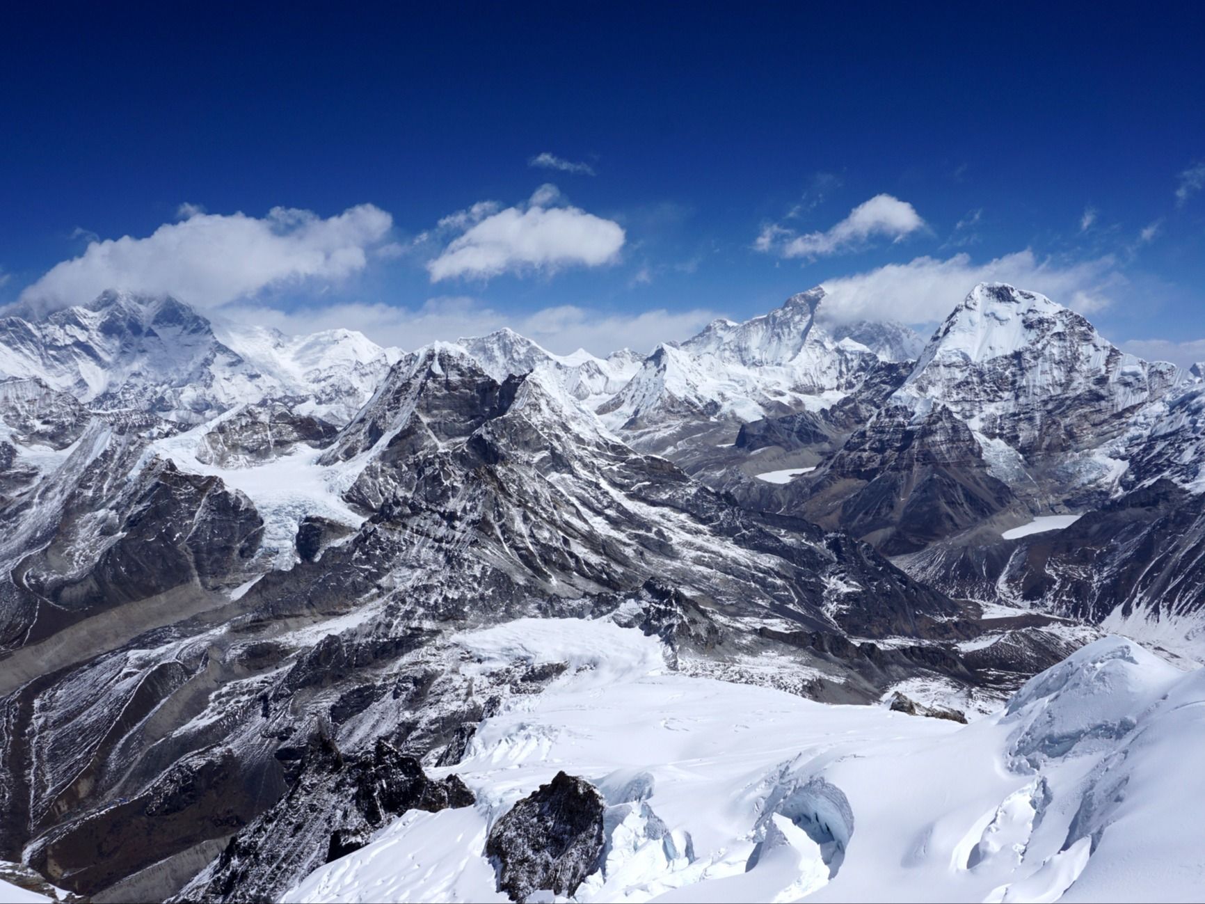 Views from the top of Mera Peak on a clear day. Photo: Getty.