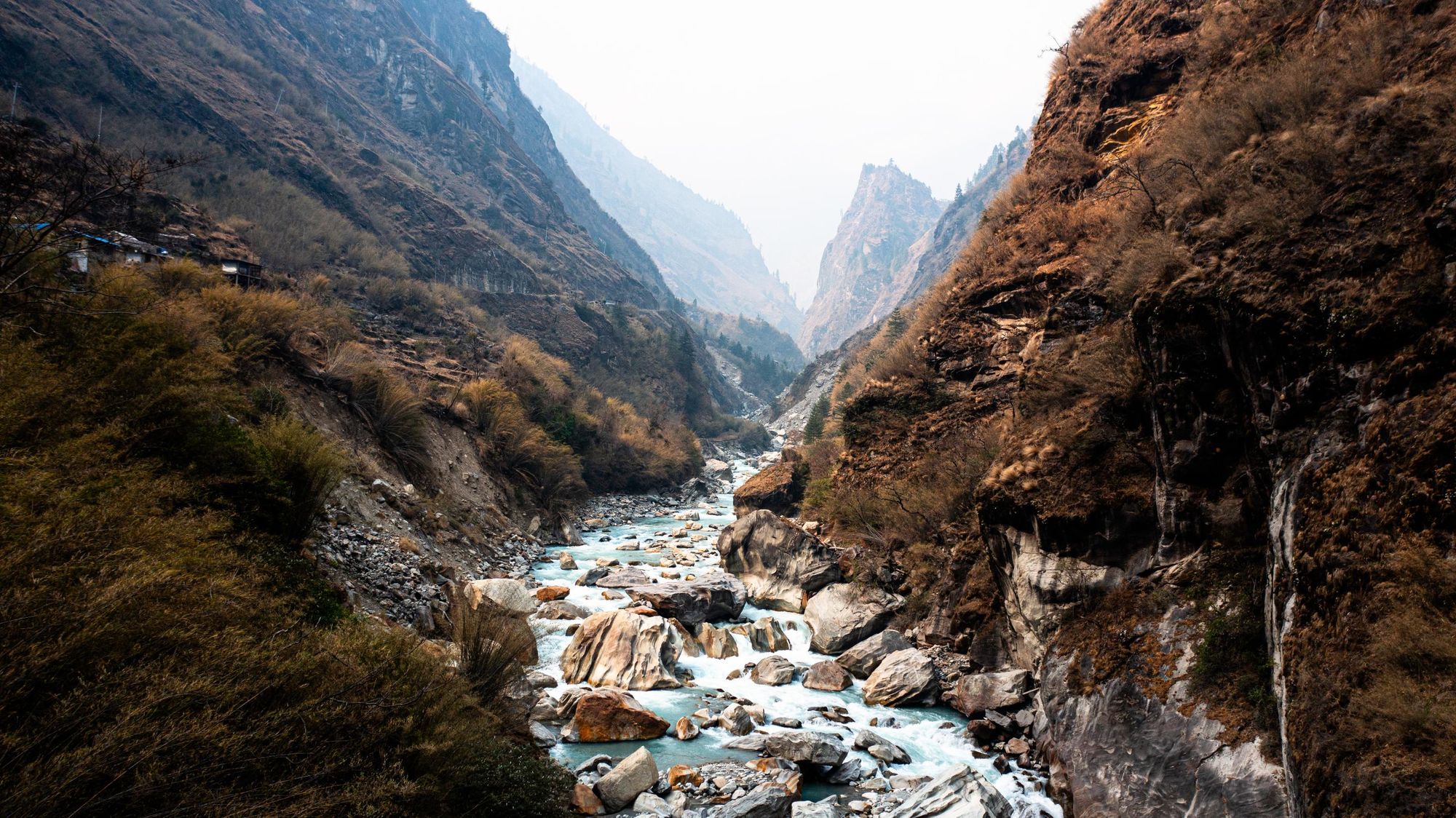The remarkable scenery of the Marshyangdi river, which flows along an early stretch of the Annapurna Circuit. Photo: Josh Edwards