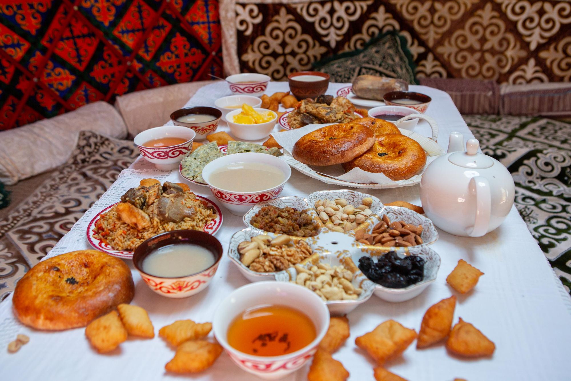 Traditional Kyrgyz dishes. Photo: Getty.