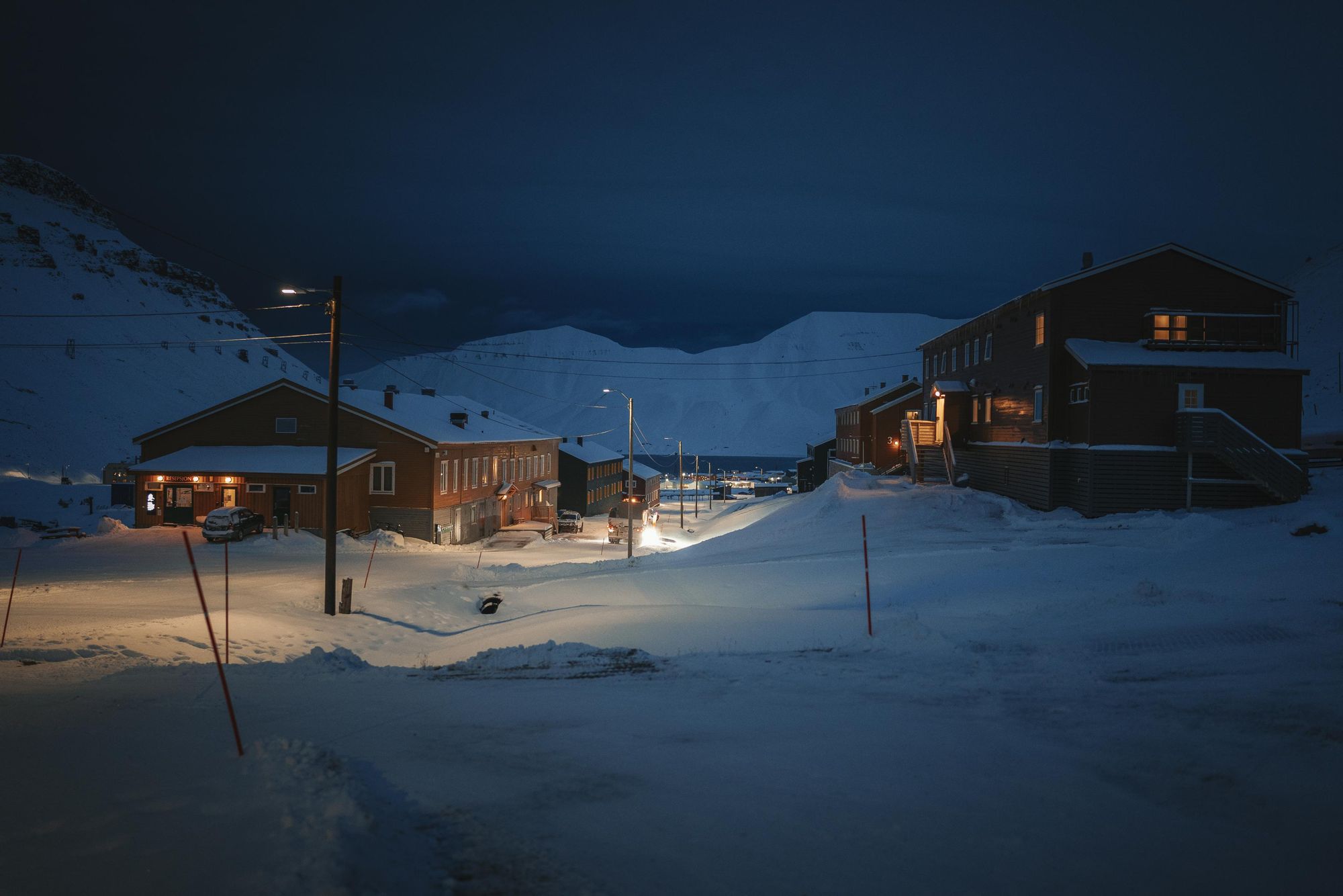 Longyearbyen, Svalbard's capital, during polar night. Photo: Getty.