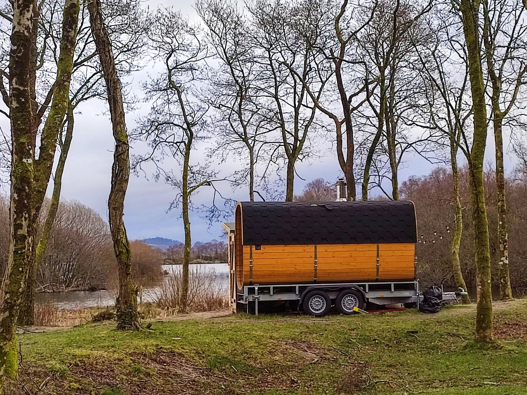 A horsebox sauna on the coast of Loch Lomond, Scotland. Photo: Getty.