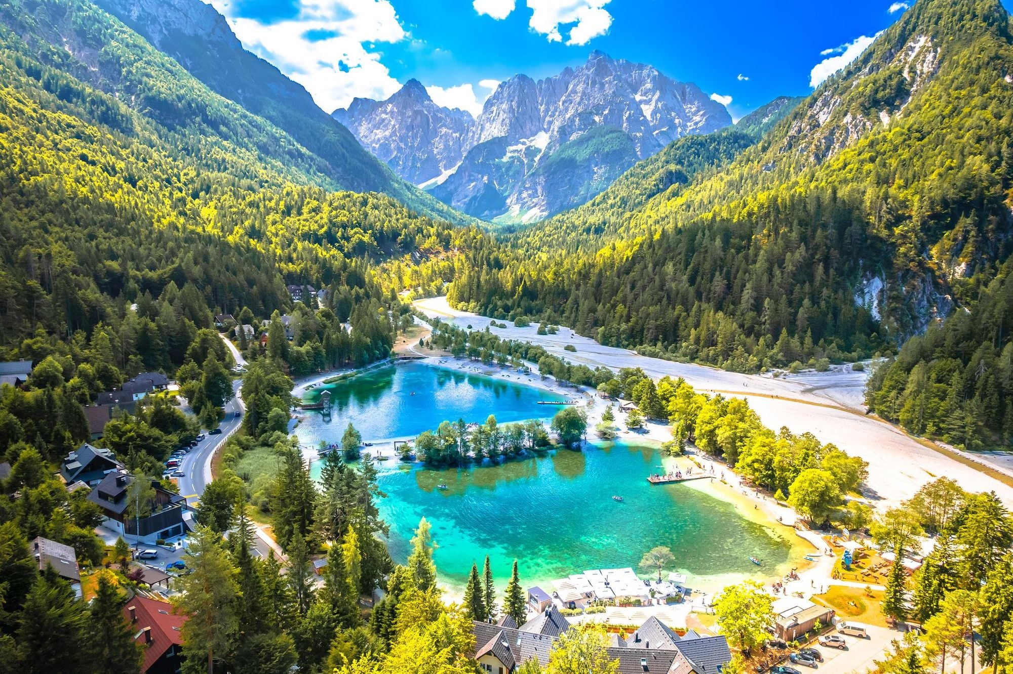 The twin Jasna lakes in Kranjska Gora, at the starting point of this hiking trail. Photo: Getty