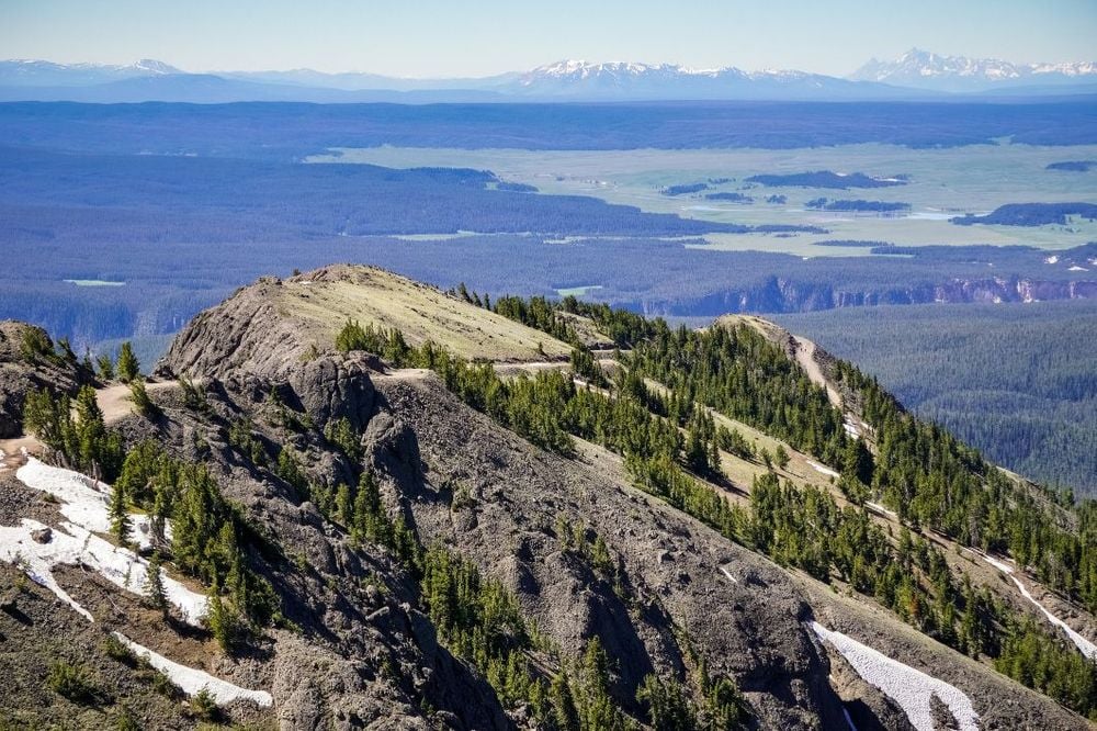 10 of the Best Day Hikes in Yellowstone