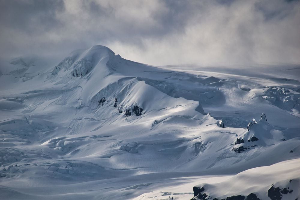 Earth Iceland Peaks The Recent Era of Immersive Volcanology