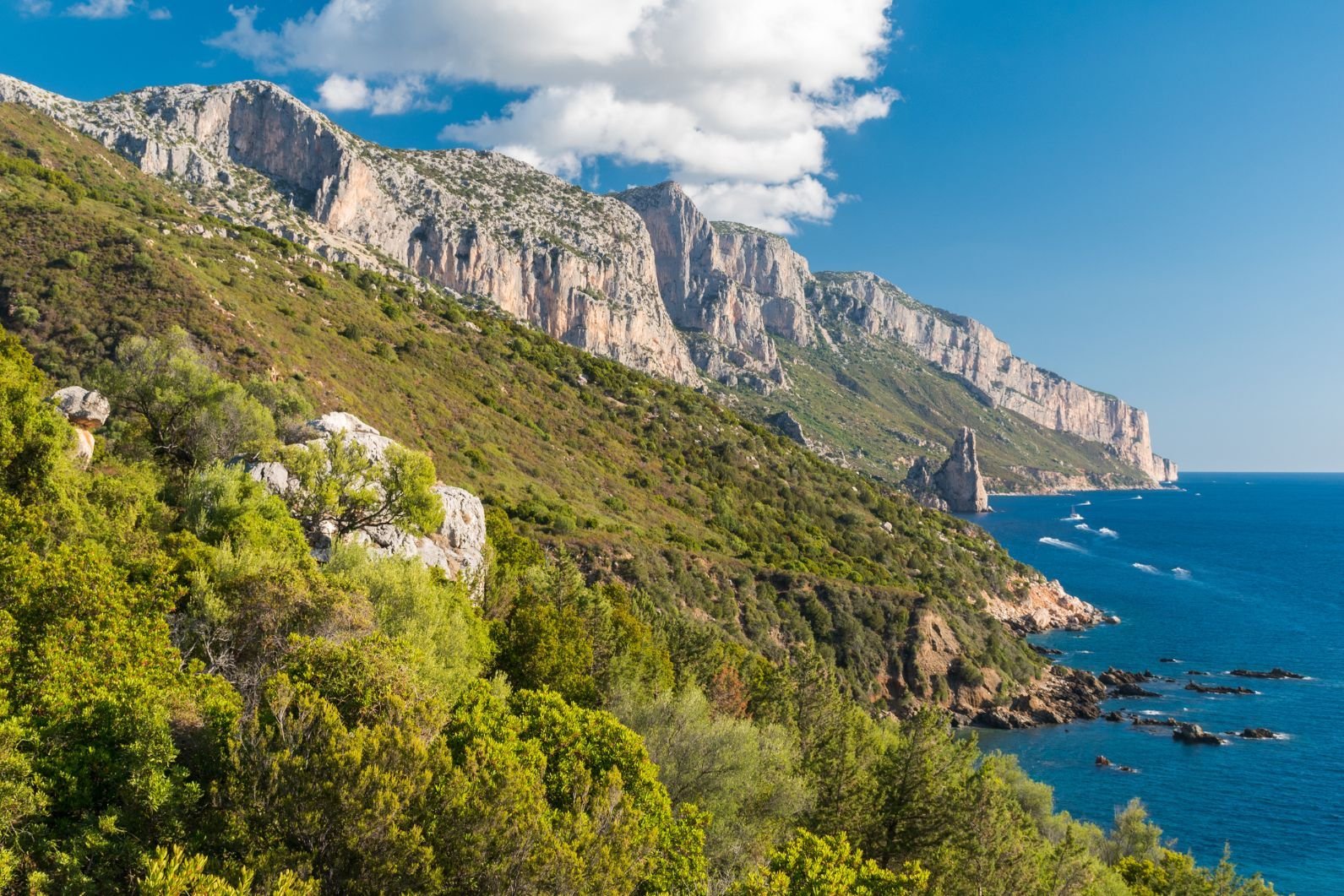 A Guide to the Selvaggio Blu Trek in Sardinia