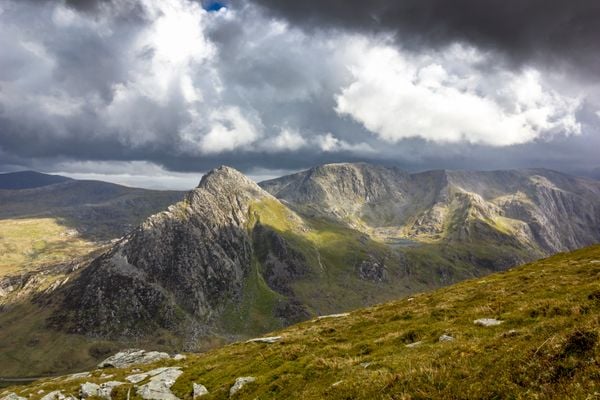 Best Hikes in Wales | 7 Epic Day Hikes in Wales