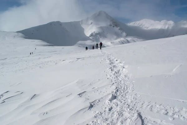 The Snowshoe Trail to the Summit of Bulgaria’s Bezbog Peak